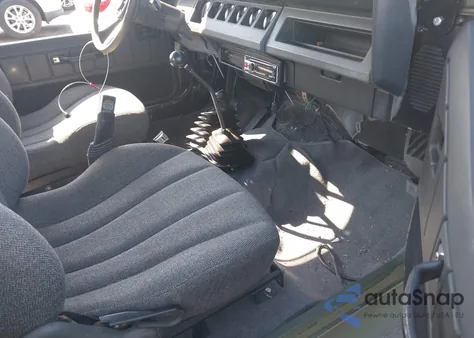 1991 Jeep Wrangler / Yj S z USA, uszkodzony, nr VIN 2J4FY19P7MJ120861